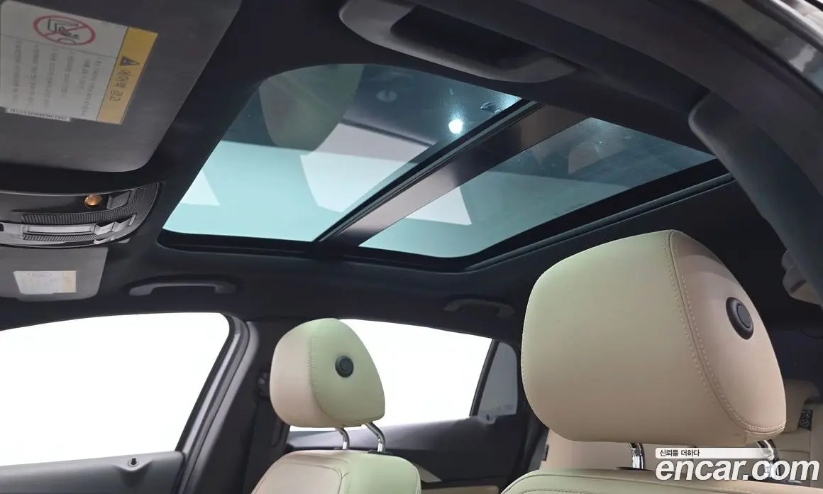 Infiniti QX30 2019 2.0 автомат (гидро), фото 23 Infiniti QX30 2019 2.0 автомат (гидро), фото 23