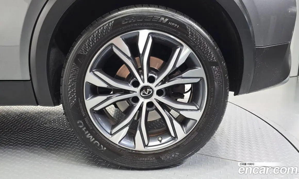 Infiniti QX30 2019 2.0 автомат (гидро), фото 7 Infiniti QX30 2019 2.0 автомат (гидро), фото 7