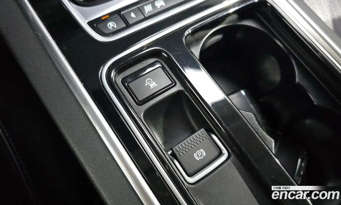Jaguar XF 2016 2.0 автомат (гидро), фото 19 Jaguar XF 2016 2.0 автомат (гидро), фото 19