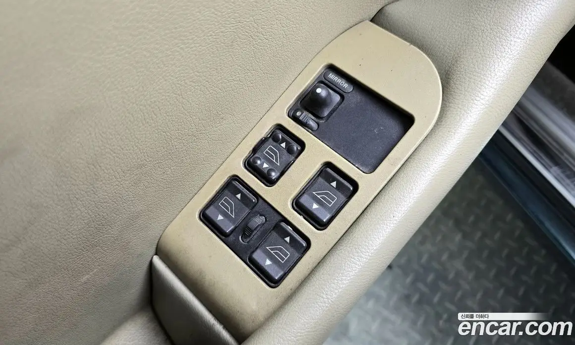 Jaguar XJ-6 1996 3.2 автомат (гидро), фото 14 Jaguar XJ-6 1996 3.2 автомат (гидро), фото 14