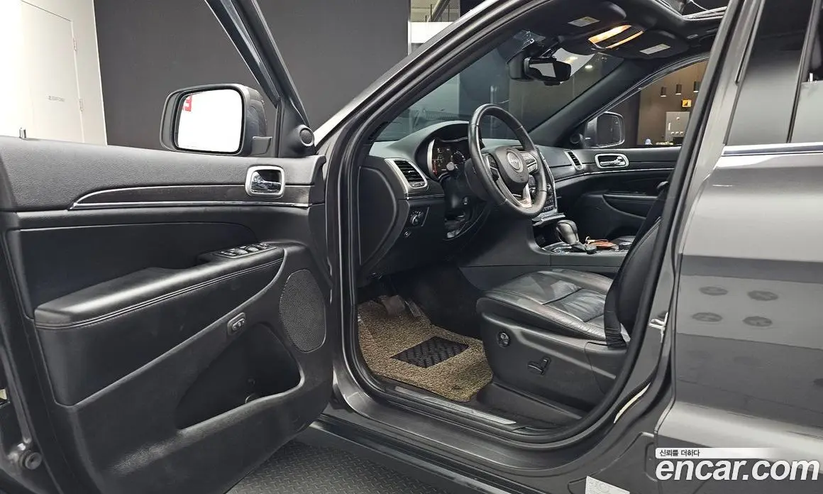 Jeep Cherokee 2018 3.6 автомат (гидро), фото 13 Jeep Cherokee 2018 3.6 автомат (гидро), фото 13