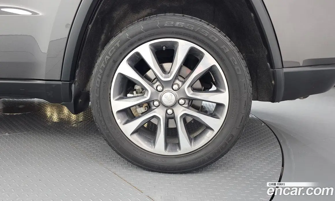 Jeep Cherokee 2018 3.6 автомат (гидро), фото 7 Jeep Cherokee 2018 3.6 автомат (гидро), фото 7