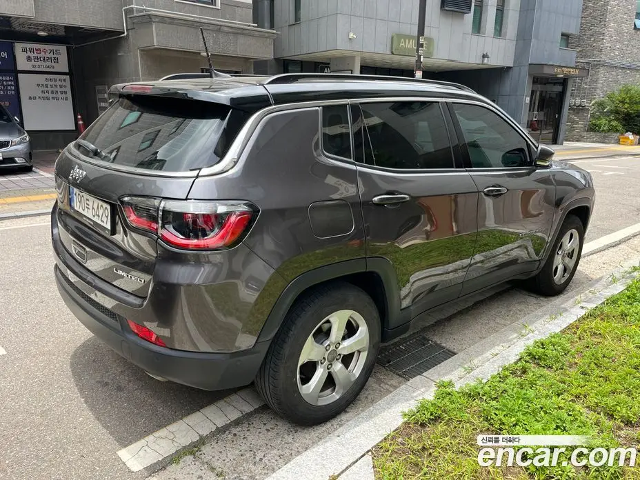 Jeep Compass 2021 2.4 автомат (гидро), фото 2 Jeep Compass 2021 2.4 автомат (гидро), фото 2