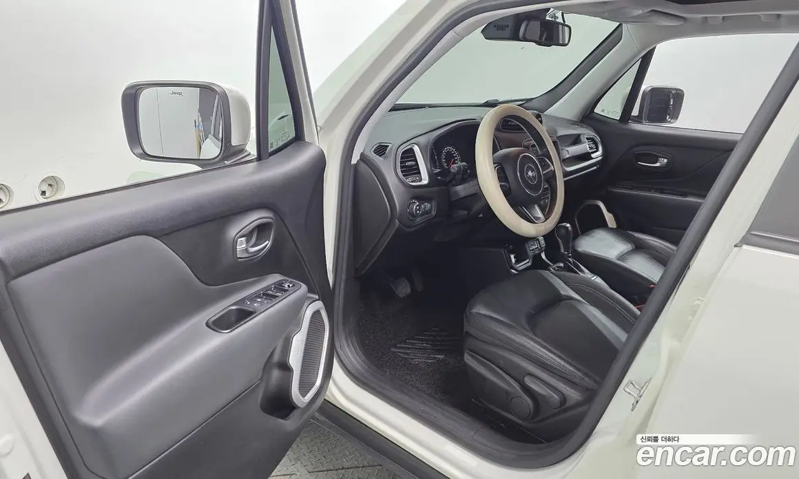 Jeep Renegade 2018 2.4 автомат (гидро), фото 13 Jeep Renegade 2018 2.4 автомат (гидро), фото 13