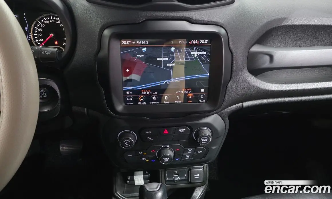 Jeep Renegade 2018 2.4 автомат (гидро), фото 19 Jeep Renegade 2018 2.4 автомат (гидро), фото 19