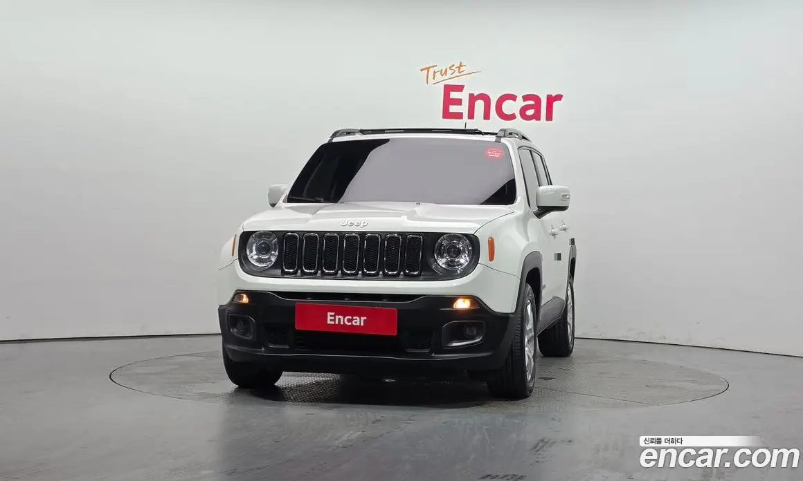 Jeep Renegade 2018 2.4 автомат (гидро), фото 3 Jeep Renegade 2018 2.4 автомат (гидро), фото 3