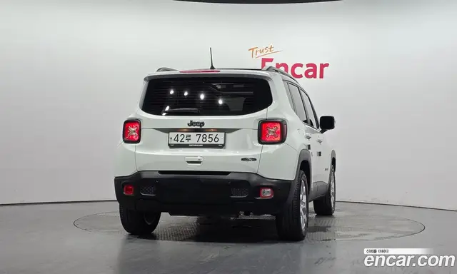 Jeep Renegade 2018 2.4 автомат (гидро), миниатюра 4 Jeep Renegade 2018 2.4 автомат (гидро), миниатюра 4