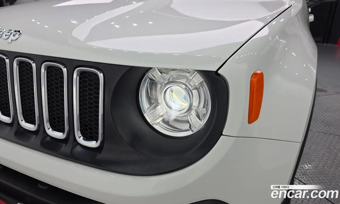 Jeep Renegade 2018 2.4 автомат (гидро), фото 8 Jeep Renegade 2018 2.4 автомат (гидро), фото 8
