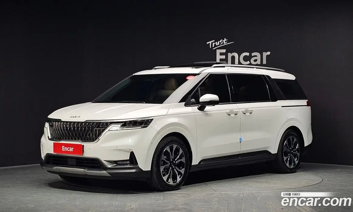 Kia Carnival 2021 2.2 автомат (гидро), фото 1 Kia Carnival 2021 2.2 автомат (гидро), фото 1