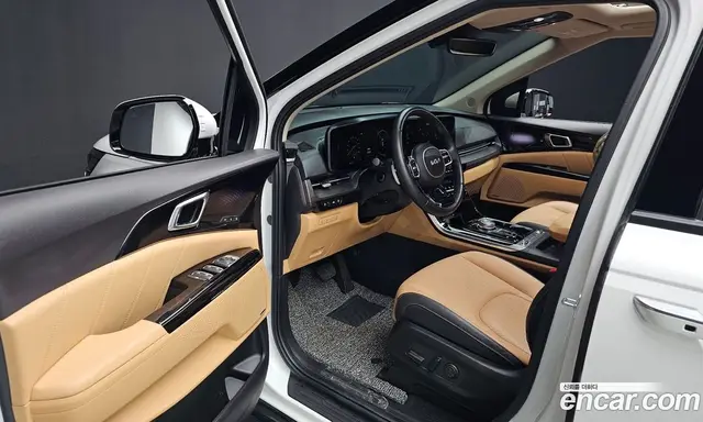 Kia Carnival 2021 2.2 автомат (гидро), миниатюра 10 Kia Carnival 2021 2.2 автомат (гидро), миниатюра 10