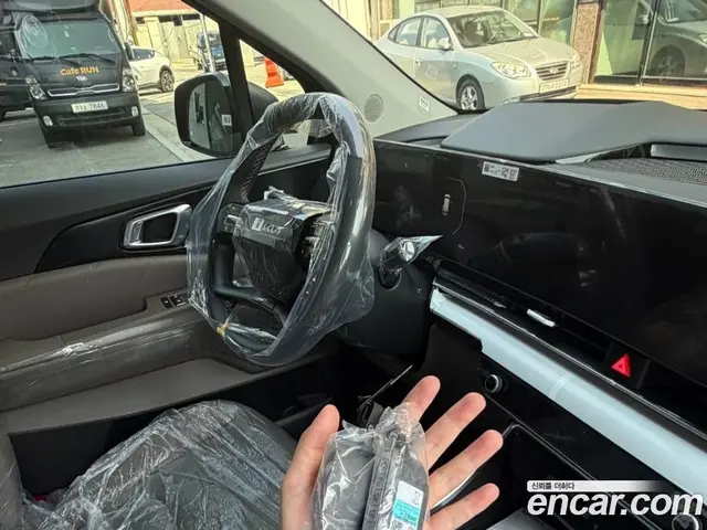 Kia Carnival 2026 1.6 автомат (гидро), миниатюра 8 Kia Carnival 2026 1.6 автомат (гидро), миниатюра 8