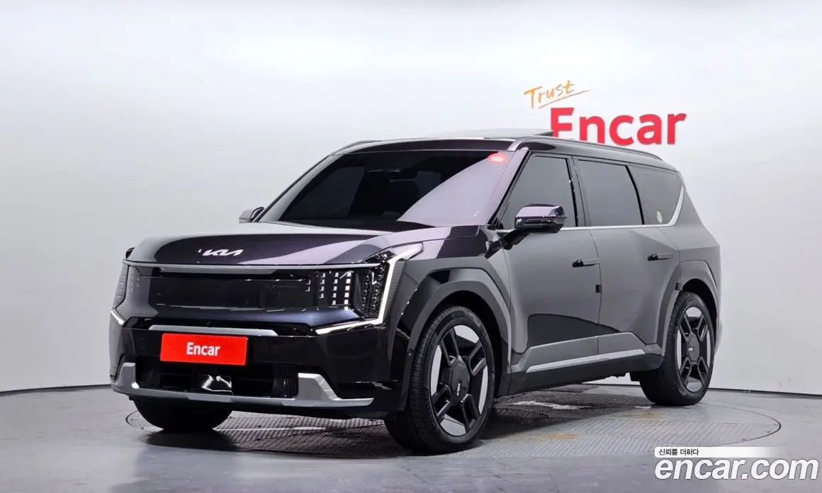 Kia EV9 2023 0.2 автомат (гидро), фото 1 Kia EV9 2023 0.2 автомат (гидро), фото 1