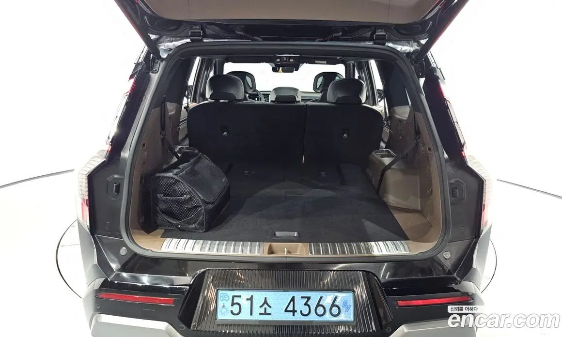 Kia EV9 2023 0.2 автомат (гидро), фото 23 Kia EV9 2023 0.2 автомат (гидро), фото 23