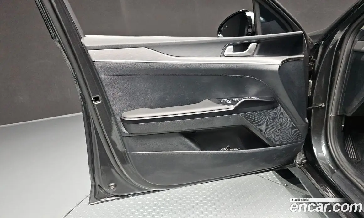 Kia K5 (Optima) 2023 2.0 автомат (гидро), фото 14 Kia K5 (Optima) 2023 2.0 автомат (гидро), фото 14