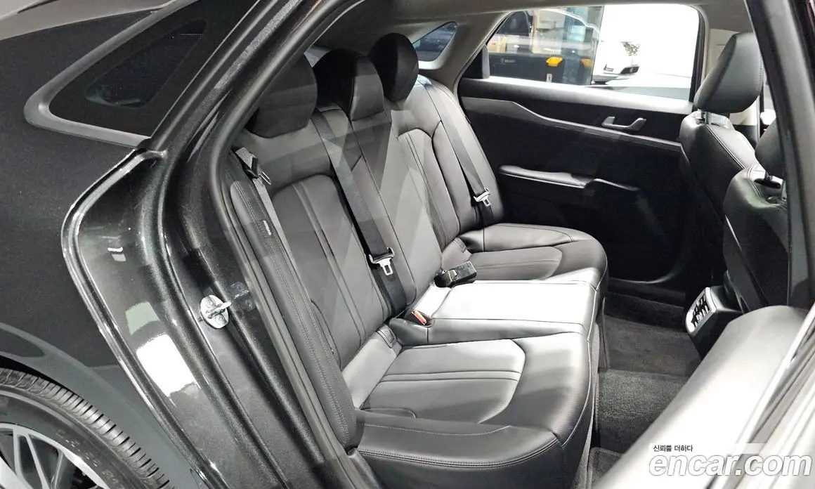 Kia K5 (Optima) 2023 2.0 автомат (гидро), фото 17 Kia K5 (Optima) 2023 2.0 автомат (гидро), фото 17