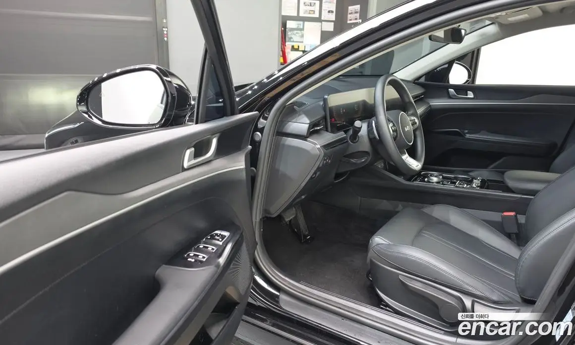 Kia K5 (Optima) 2024 2.0 автомат (гидро), фото 13 Kia K5 (Optima) 2024 2.0 автомат (гидро), фото 13