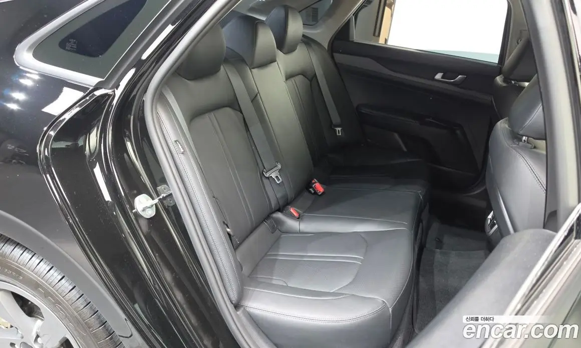 Kia K5 (Optima) 2024 2.0 автомат (гидро), фото 18 Kia K5 (Optima) 2024 2.0 автомат (гидро), фото 18