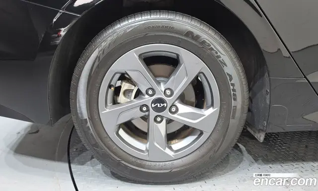 Kia K5 (Optima) 2024 2.0 автомат (гидро), миниатюра 5 Kia K5 (Optima) 2024 2.0 автомат (гидро), миниатюра 5