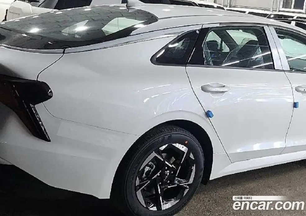 Kia K5 (Optima) 2025 2.0 автомат (гидро), фото 6 Kia K5 (Optima) 2025 2.0 автомат (гидро), фото 6