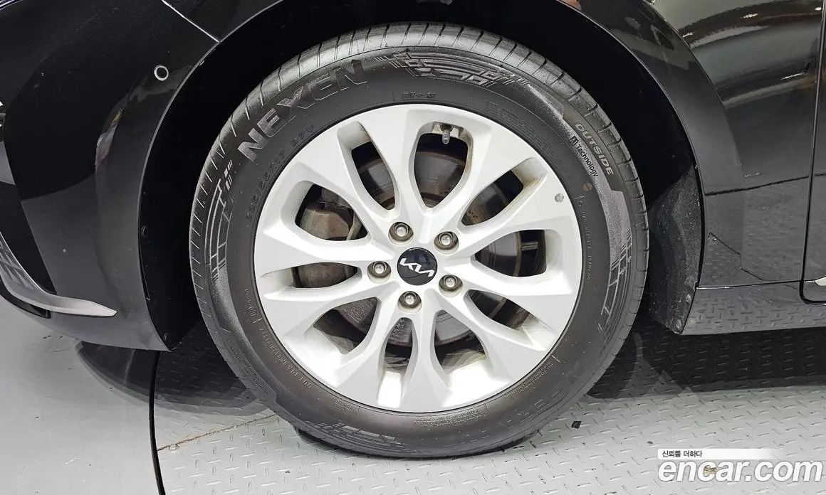 Kia K8 2022 2.5 автомат (гидро), фото 5 Kia K8 2022 2.5 автомат (гидро), фото 5