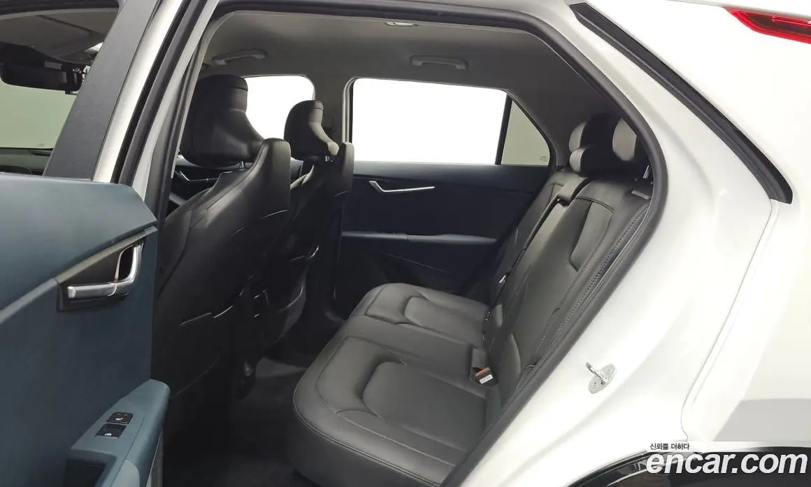 Kia Niro 2023 1.6 автомат (гидро), фото 17 Kia Niro 2023 1.6 автомат (гидро), фото 17