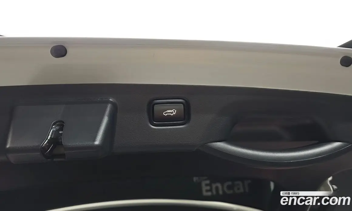 Kia Niro 2024 1.6 автомат (гидро), фото 35 Kia Niro 2024 1.6 автомат (гидро), фото 35
