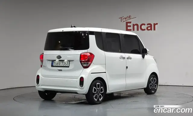 Kia Ray 2021 1.0 автомат (гидро), миниатюра 2 Kia Ray 2021 1.0 автомат (гидро), миниатюра 2