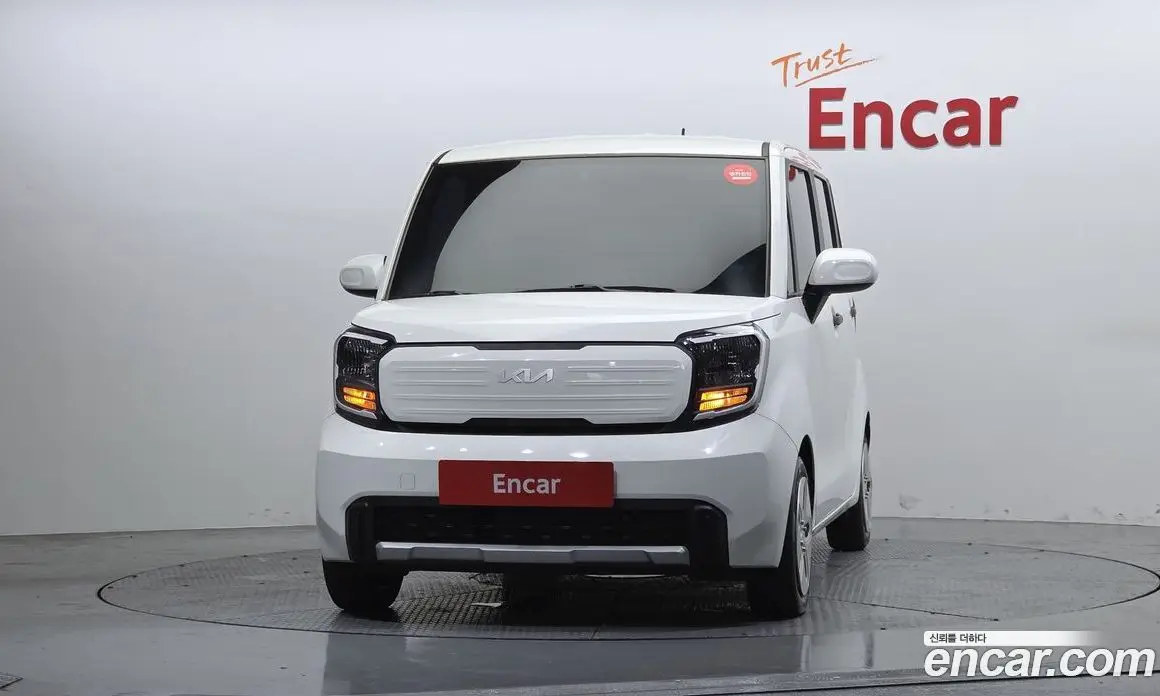 Kia Ray 2023 1.0 автомат (гидро), фото 3