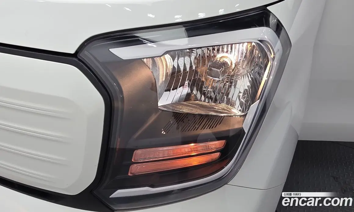 Kia Ray 2023 1.0 автомат (гидро), фото 8