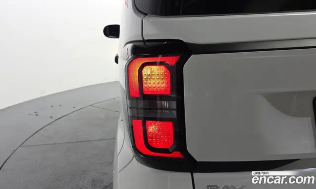 Kia Ray 2023 1.0 автомат (гидро), миниатюра 9