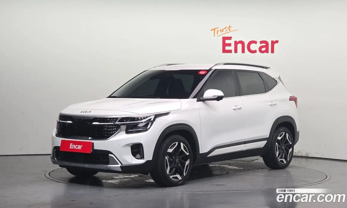 Kia Seltos 2024 1.6 автомат (гидро), фото 1 Kia Seltos 2024 1.6 автомат (гидро), фото 1
