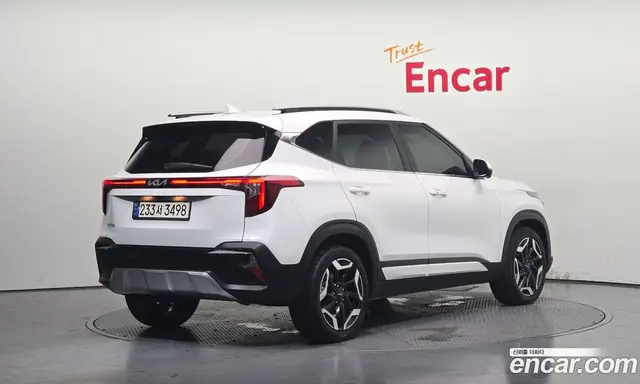 Kia Seltos 2024 1.6 автомат (гидро), миниатюра 2 Kia Seltos 2024 1.6 автомат (гидро), миниатюра 2