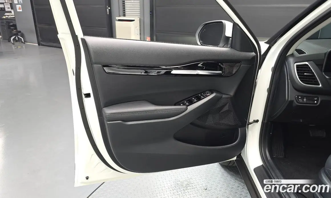 Kia Seltos 2024 1.6 автомат (гидро), фото 14 Kia Seltos 2024 1.6 автомат (гидро), фото 14