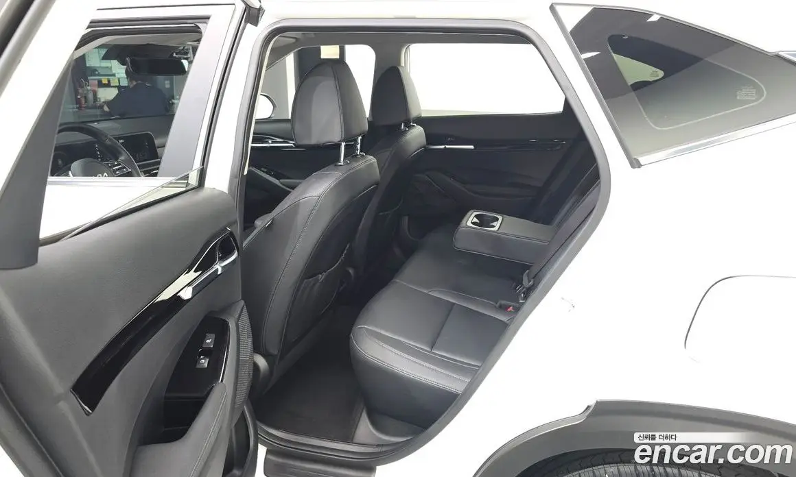 Kia Seltos 2024 1.6 автомат (гидро), фото 17 Kia Seltos 2024 1.6 автомат (гидро), фото 17
