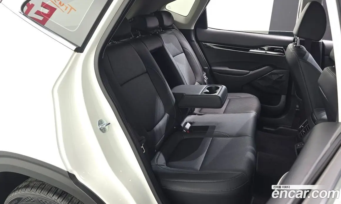 Kia Seltos 2024 1.6 автомат (гидро), фото 18 Kia Seltos 2024 1.6 автомат (гидро), фото 18