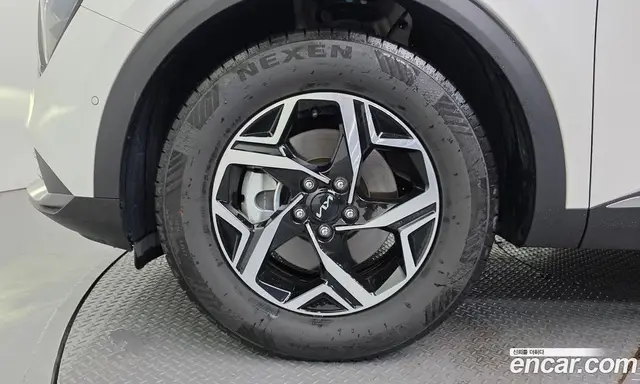 Kia Sportage 2022 2.0 автомат (гидро), миниатюра 5 Kia Sportage 2022 2.0 автомат (гидро), миниатюра 5