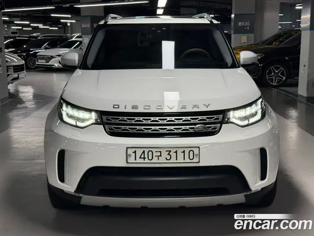 Land Rover Discovery 2017 2.0 автомат (гидро), миниатюра 2 Land Rover Discovery 2017 2.0 автомат (гидро), миниатюра 2