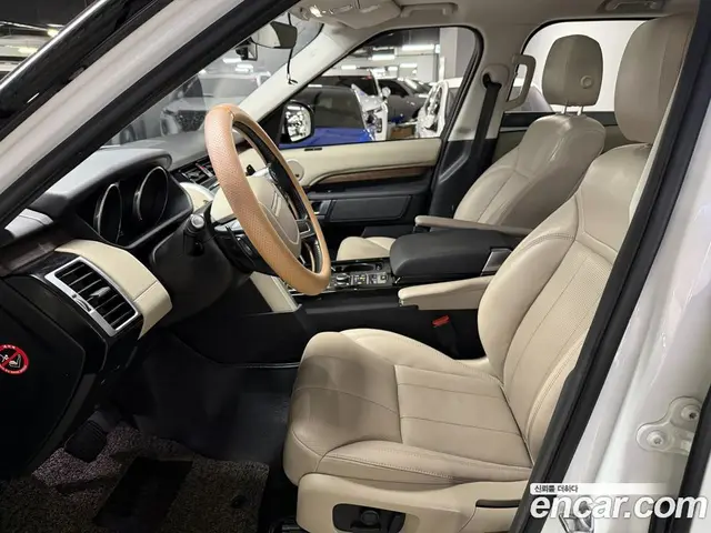 Land Rover Discovery 2017 2.0 автомат (гидро), миниатюра 9 Land Rover Discovery 2017 2.0 автомат (гидро), миниатюра 9