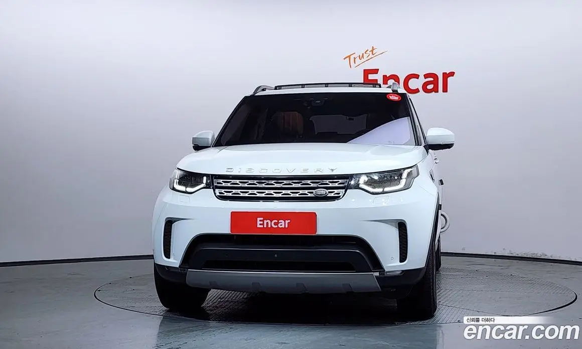 Land Rover Discovery 2018 3.0 автомат (гидро), фото 3 Land Rover Discovery 2018 3.0 автомат (гидро), фото 3