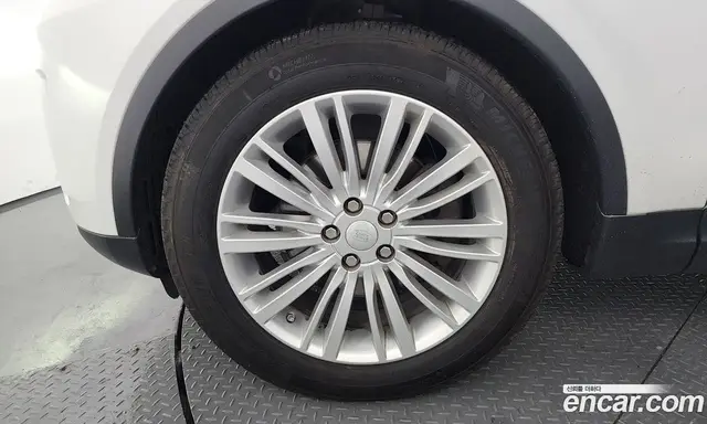 Land Rover Discovery 2018 3.0 автомат (гидро), миниатюра 5 Land Rover Discovery 2018 3.0 автомат (гидро), миниатюра 5