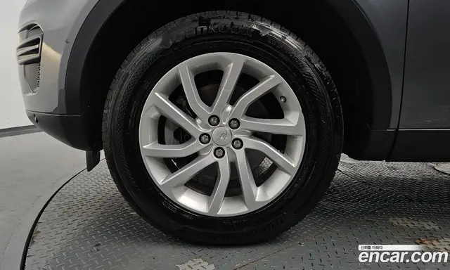 Land Rover Discovery Sport 2017 2.0 автомат (гидро), миниатюра 4 Land Rover Discovery Sport 2017 2.0 автомат (гидро), миниатюра 4