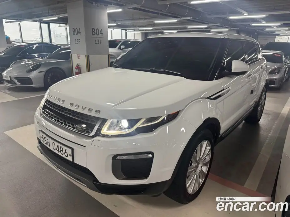 Land Rover Range Rover Evoque 2015 2.0 автомат (гидро), фото 3