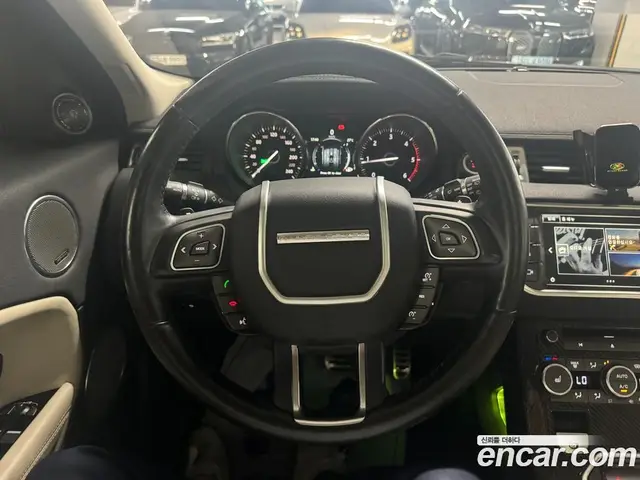 Land Rover Range Rover Evoque 2015 2.0 автомат (гидро), миниатюра 9