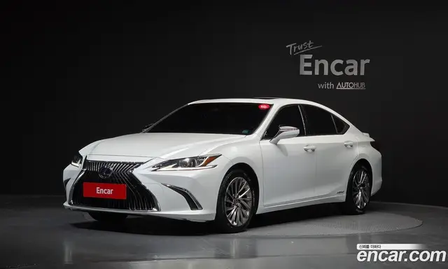 Lexus ES 2018 2.5 автомат (гидро), миниатюра 1 Lexus ES 2018 2.5 автомат (гидро), миниатюра 1