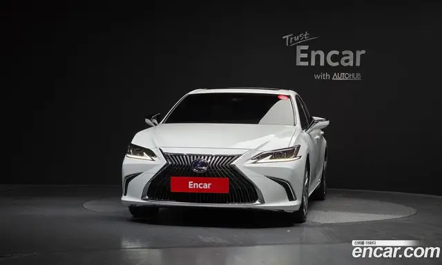 Lexus ES 2018 2.5 автомат (гидро), миниатюра 3 Lexus ES 2018 2.5 автомат (гидро), миниатюра 3