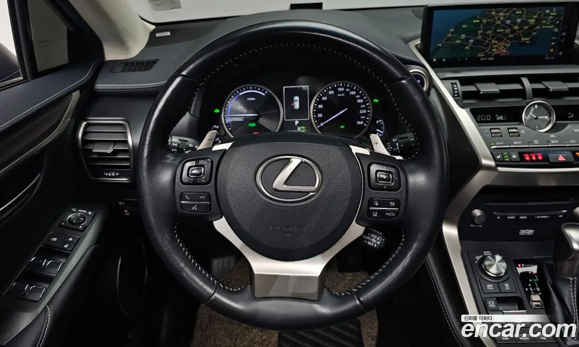 Lexus NX 2019 2.5 автомат (гидро), фото 18 Lexus NX 2019 2.5 автомат (гидро), фото 18
