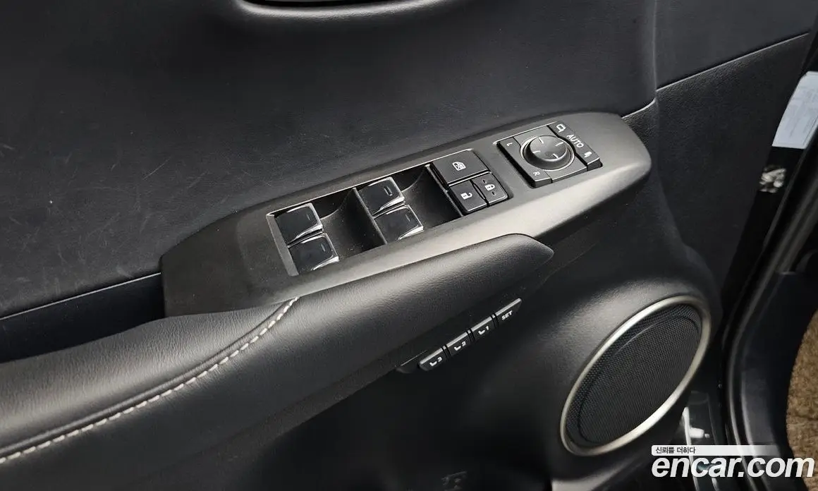 Lexus NX 2019 2.5 автомат (гидро), фото 22 Lexus NX 2019 2.5 автомат (гидро), фото 22