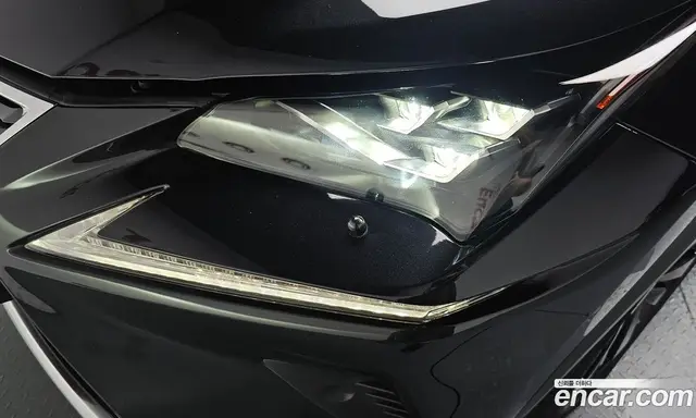 Lexus NX 2019 2.5 автомат (гидро), миниатюра 7 Lexus NX 2019 2.5 автомат (гидро), миниатюра 7
