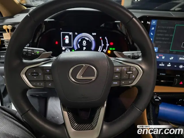 Lexus NX 2024 2.5 автомат (вариатор), миниатюра 8 Lexus NX 2024 2.5 автомат (вариатор), миниатюра 8