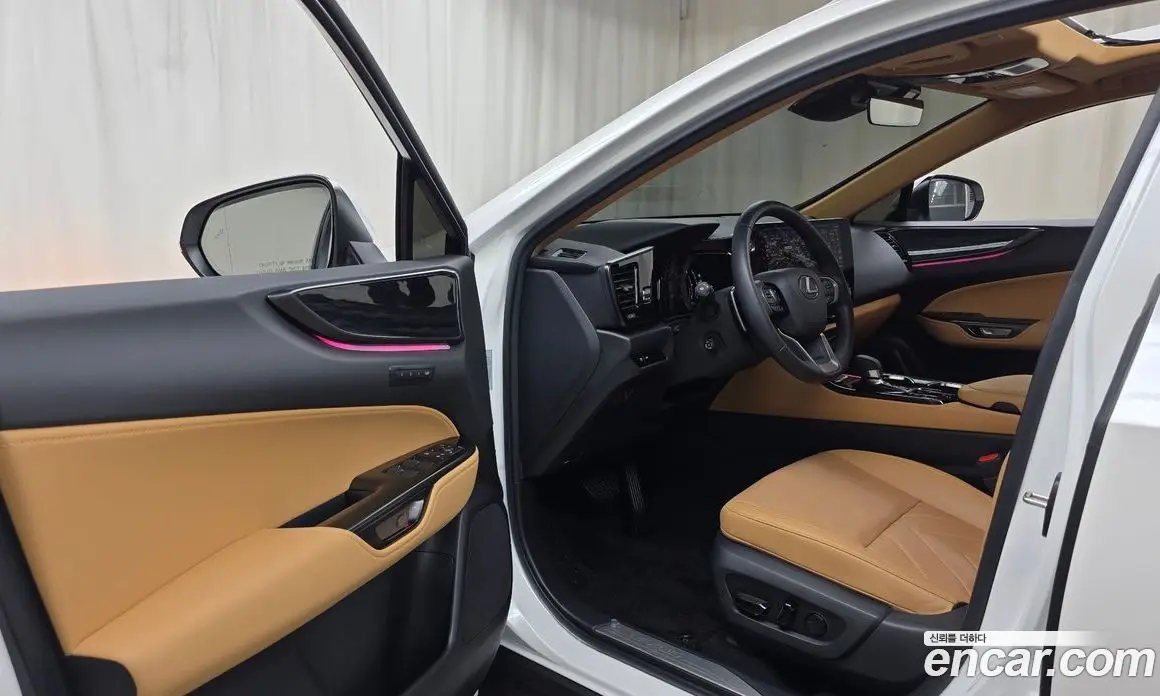Lexus NX 2024 2.5 автомат (гидро), фото 12 Lexus NX 2024 2.5 автомат (гидро), фото 12